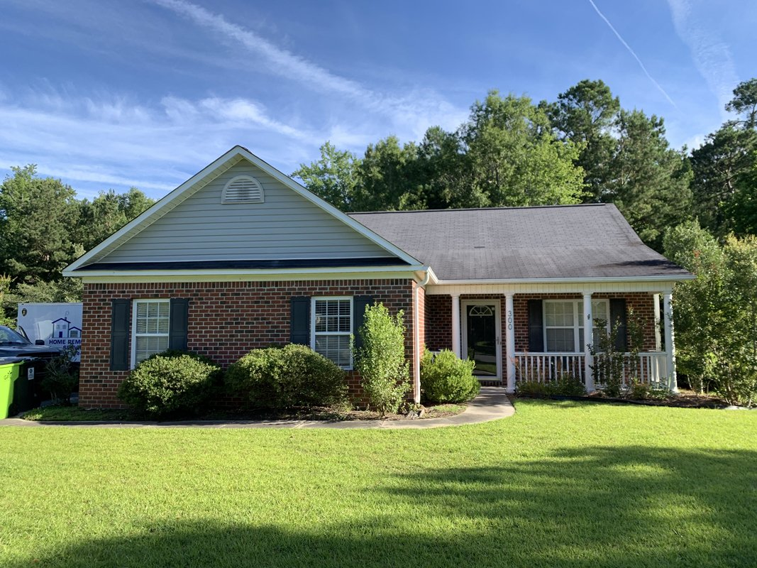 Move in ready home near MCAS Cherry Point NC