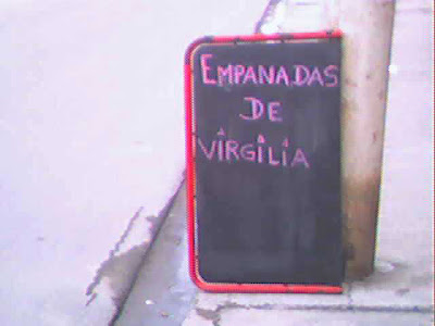 Si viene la Josefa o el Gumersindo, nada. Las empanadas son solo para la Virgilia.