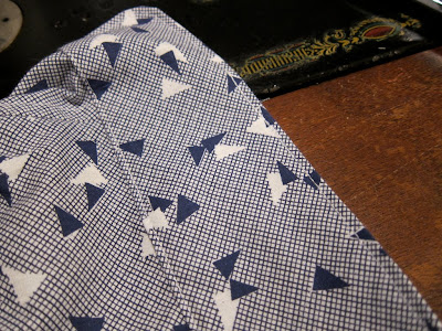 male pattern boldness: Men's Shirt Sew-Along 9 -- Side seams and cuffs!
