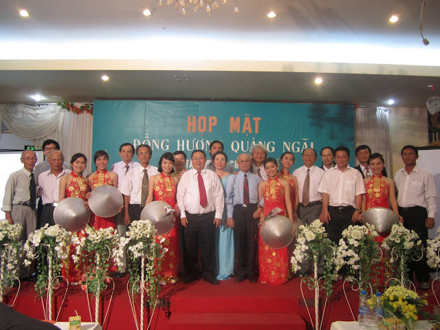 Hội đồng hương Quảng Ngãi tại TP Hồ Chí Minh tổ chức đón xuân Tân Mão 2011 IMG_1283