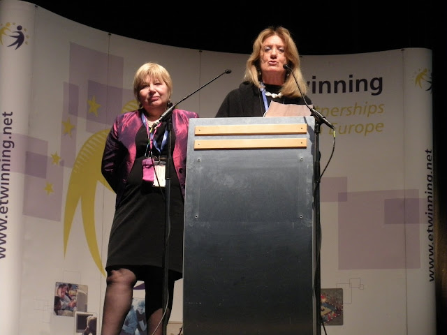 Donatella Nucci e Anna Antonini alla conferenza di Budapest - photo tmannelli