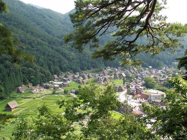 DIA 11 - SHIRAKAWA - Japon 2008 Julio-Agosto (6)
