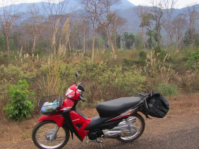 Sekong to Attapeu by motorbike