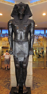 Luxor egyptian statue lobby photo Luxor egyptian statue lobby photo