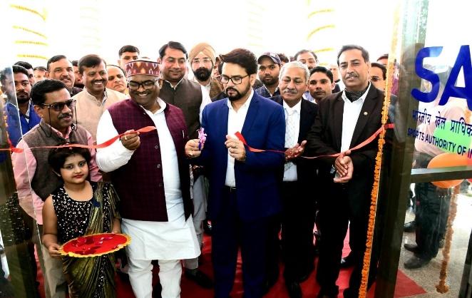 Union Sports Minister Anurag Singh Thakur inaugurates new sports  infrastructure in SAI NCOE Lucknow | DD News