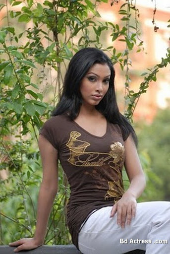 Nabila Hot & Sexy Image (Bangladeshi Model)