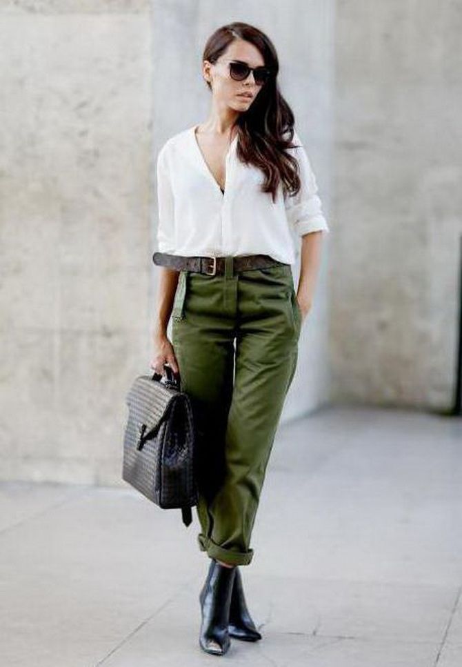 Khaki in clothes: how to wear in 2022, what to combine with, good looks 28