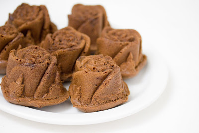 photo of a plate of Chocolate Mochi Roses