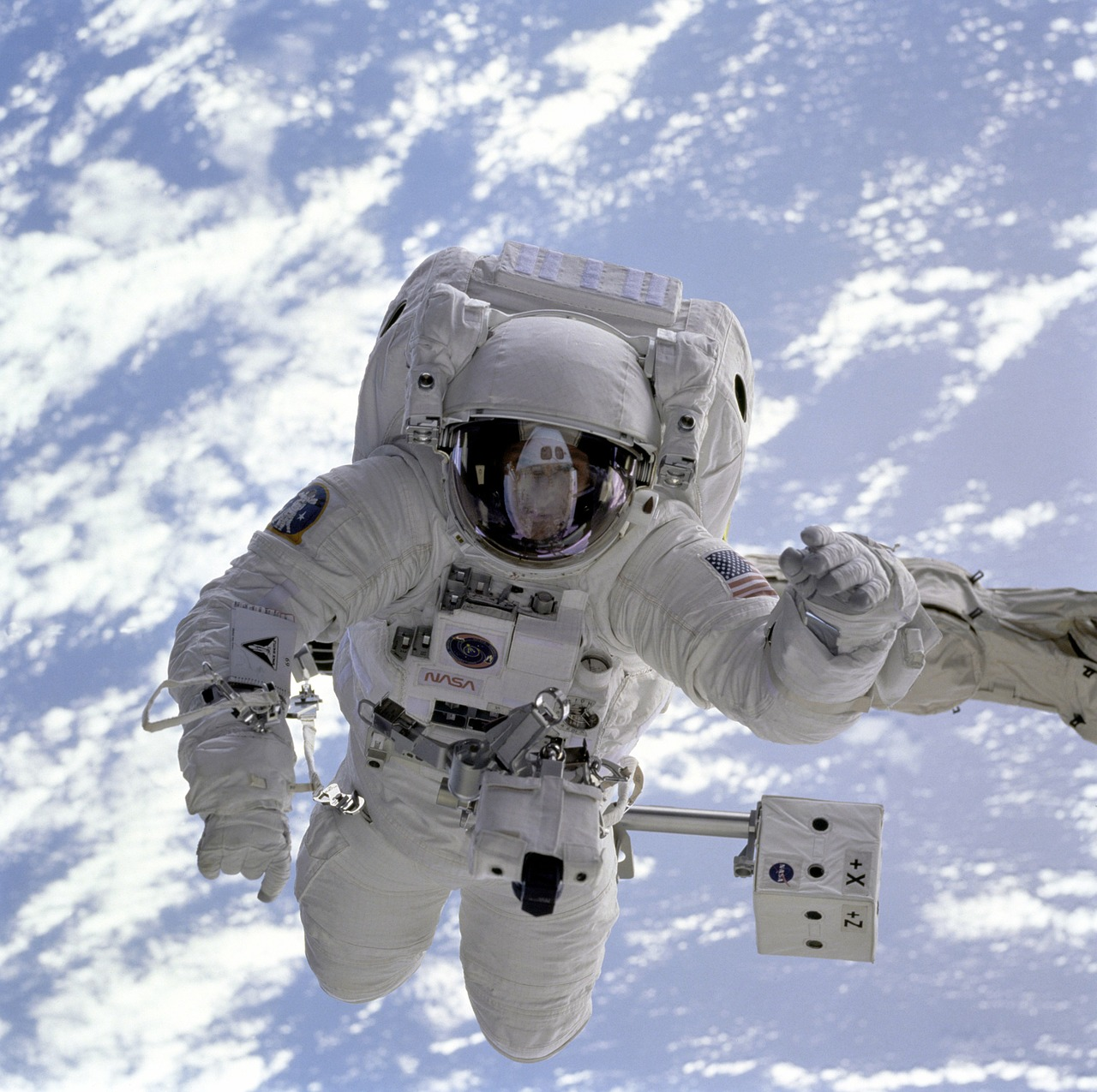 オシャレは宇宙にも進出中 話題の宇宙ファッション Style
