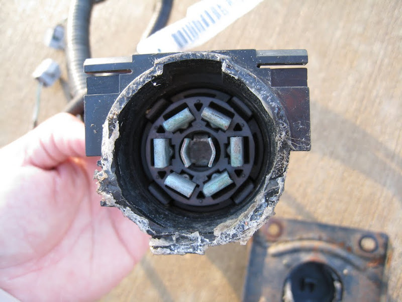 FS: '06-'10 Tacoma Hitch Wire Harness(Broken) - Toyota Nation Forum