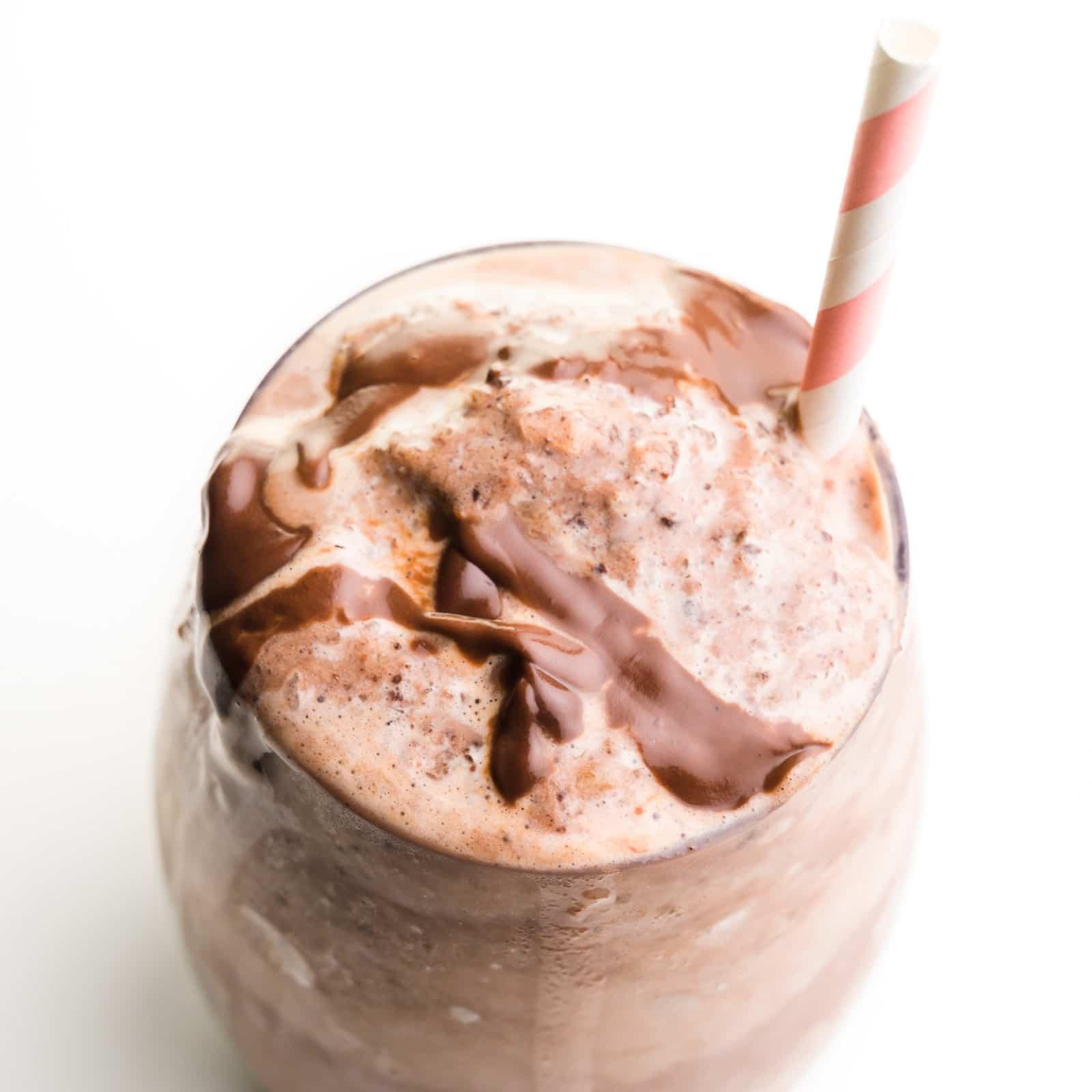 Vegan Chocolate Milkshake (Only 5 Ingredients) - Namely Marly