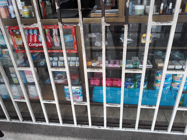 Farmacia "Jaramillo" - Guayaquil