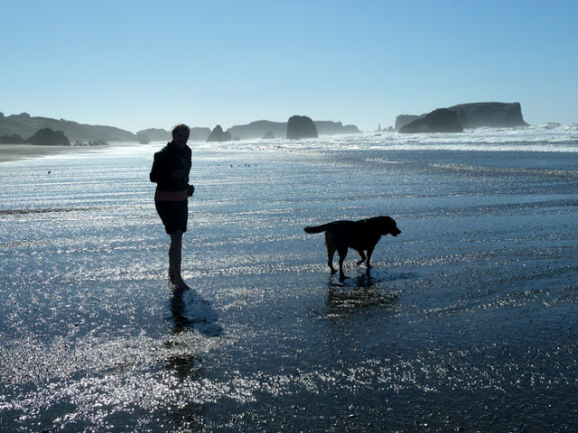 Amy and Kona - Oregon Coast