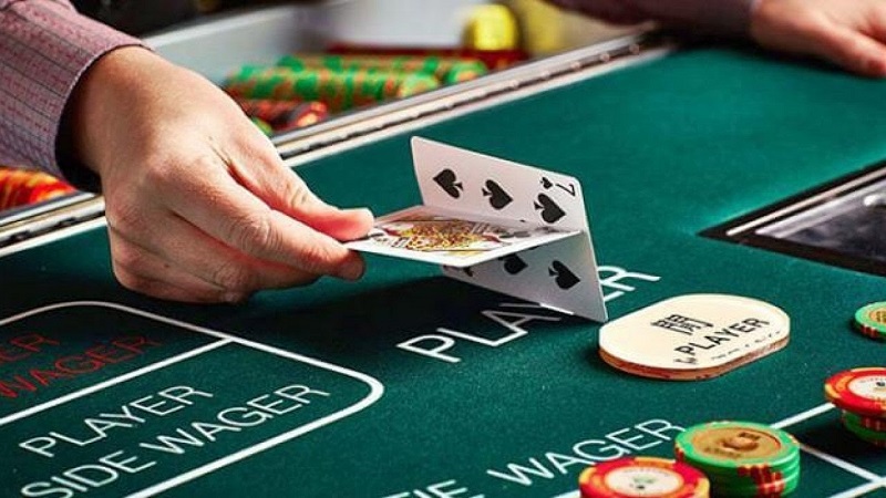 Hướng dẫn cách chơi game Baccarat tại nhà cái Q99