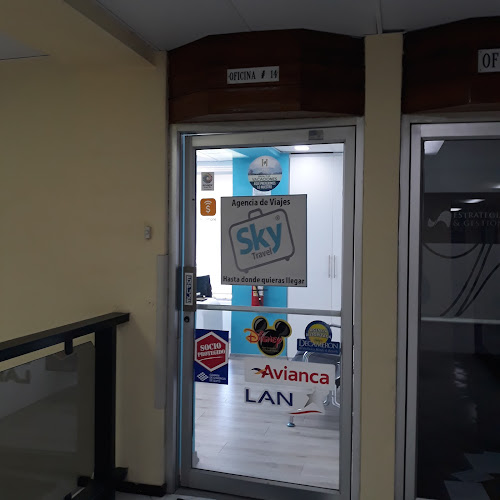 Opiniones de Sky Travel. Agencia El Salvador N34 en Quito - Agencia de viajes