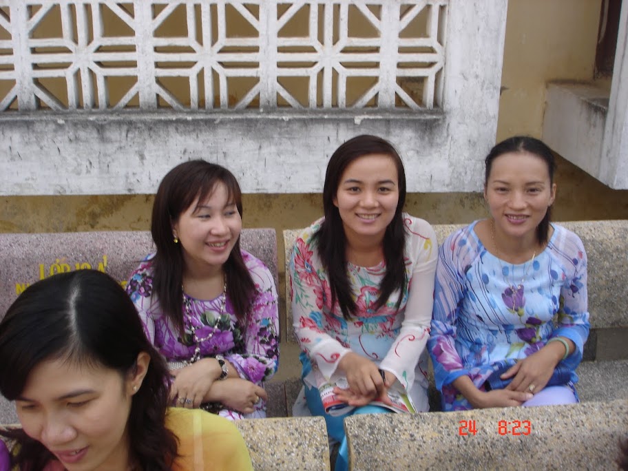 Về thăm trường cũ nhân dịp Lễ bế giảng năm học 2010 - 2011 DSC00024