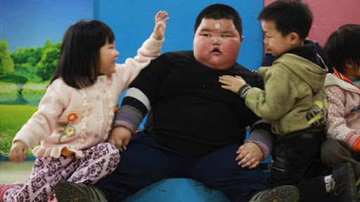 pictures of 3 Years Old Chinese Toddler Weighs Over 60Kg