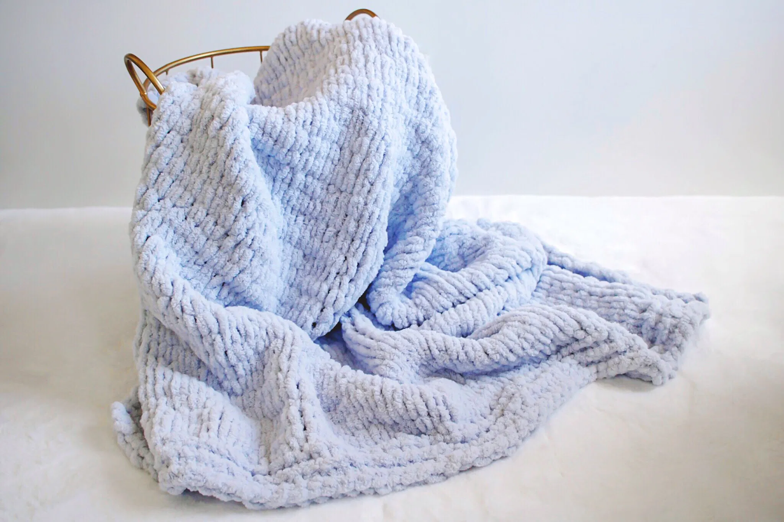 The 15 Best Loop Yarn Patterns and Projects | Skillshare Blog