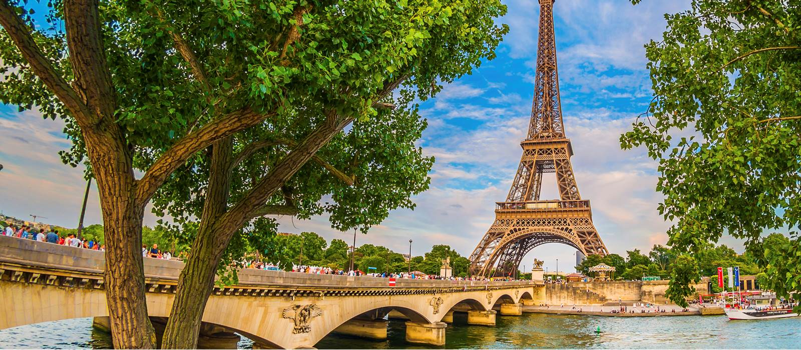 best hotels in paris with eiffel tower view