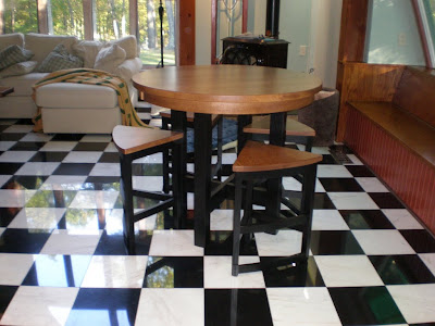 42 Inch Barcelona Pub Table and Barstools in Midnight Oak & Medium Oak