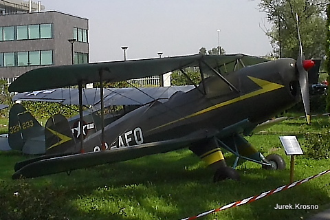 Bücker Bü-131B Jungmann.
