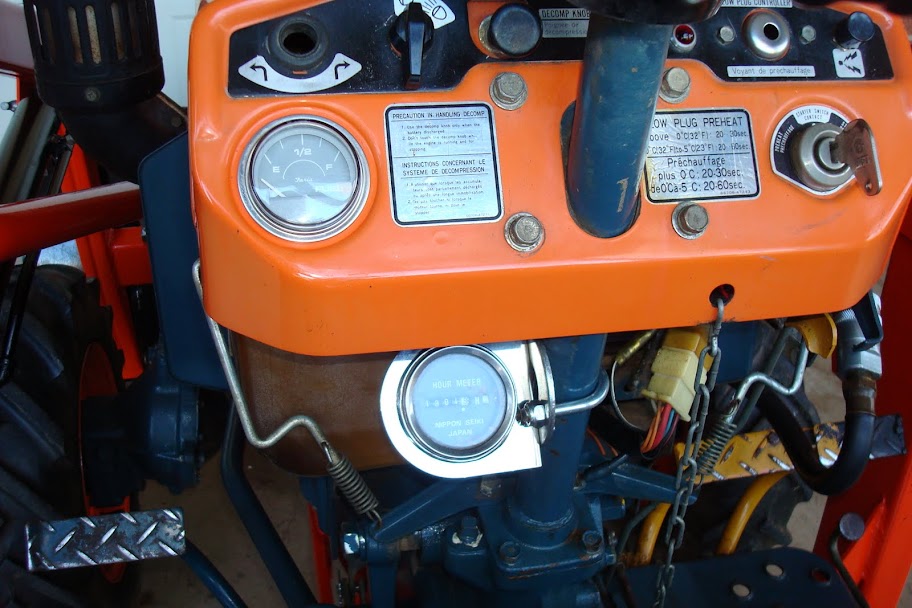 Added a Fuel Level Gauge to a 1979 B7100 | OrangeTractorTalks - Everything  Kubota