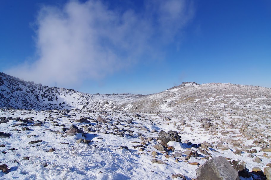 茶臼岳頂上付近