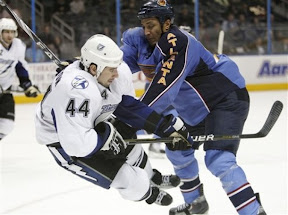 lightning_jan20_thrashers2.jpg