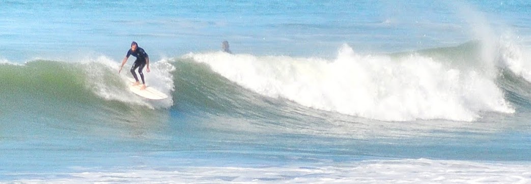 plage-soulac-surfer