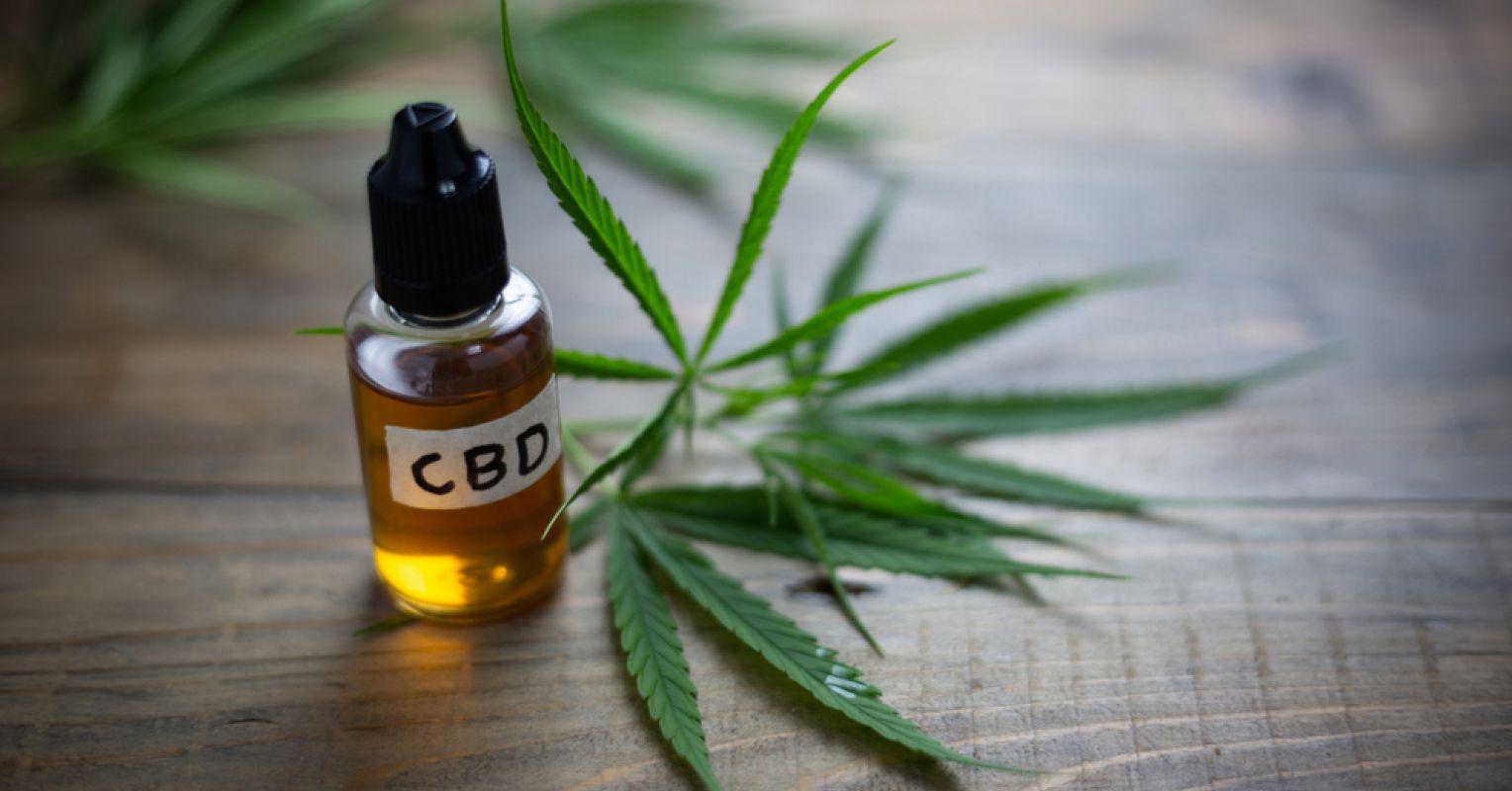 Benefits of CBD oil for senior pain