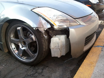 Damaged 350Z
