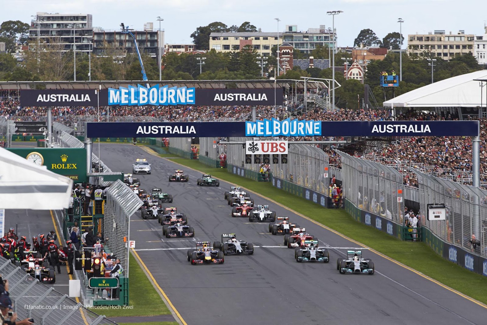 Melbourne Grand circuit – a party atmosphere