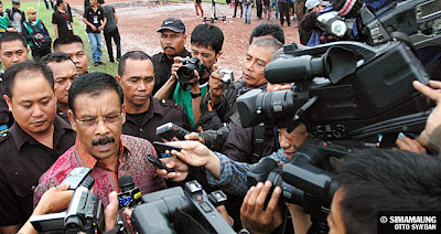 foto persib bandung umuh muhtar foto persib bandung umuh muhtar