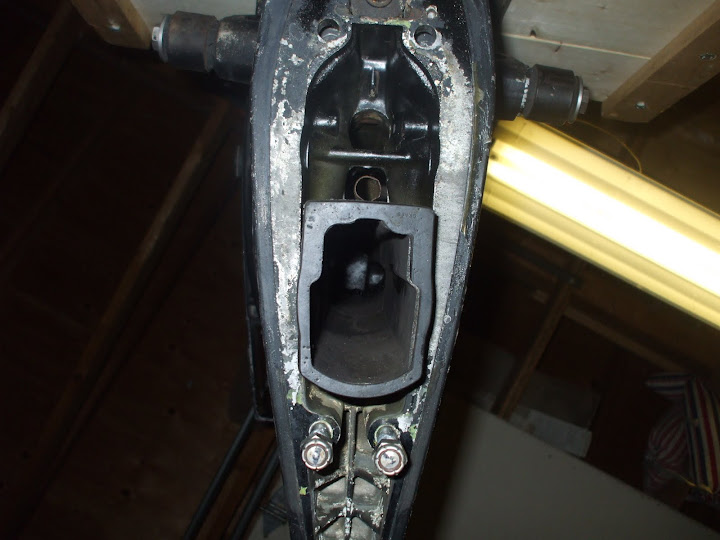 Boat%20resto%20winter%202010%20120.jpg