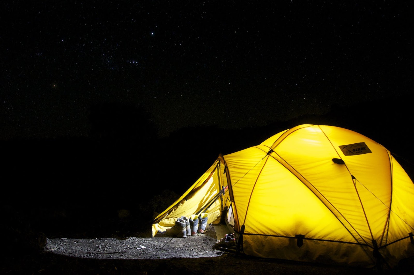 tent-camp-night-star-45241.jpeg
