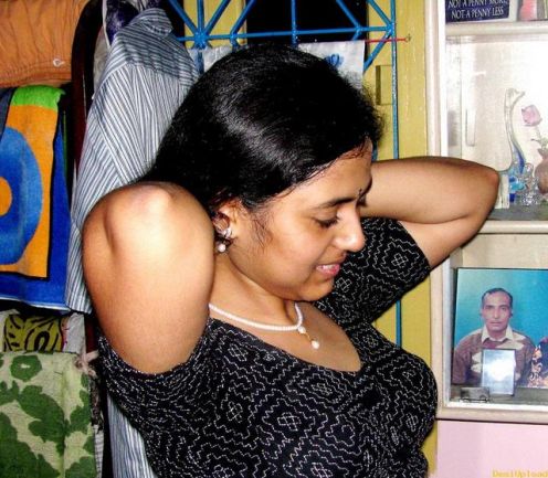 Hot Indian aunties