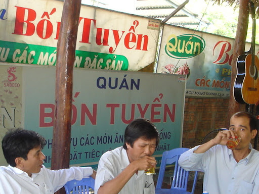 Giao lưu với anh C10 - Nguyễn Thị Thùy Trang C1 DSC00020