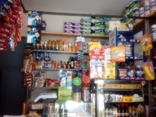 Bodega j j.