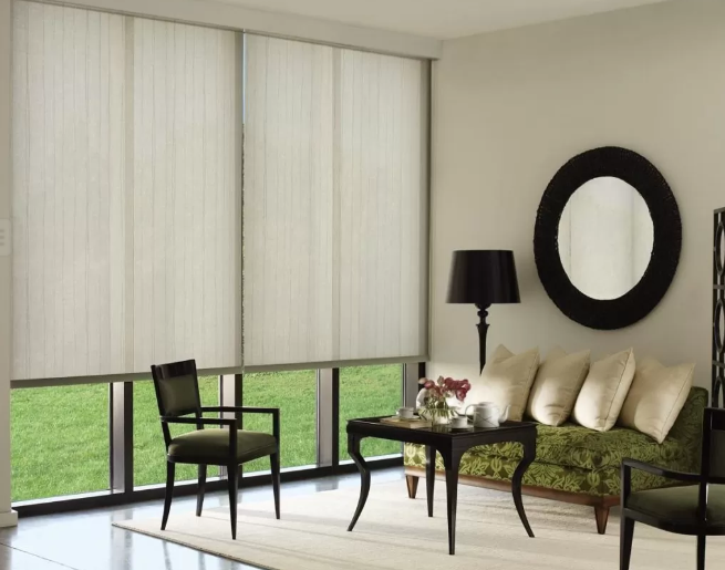 Rèm cừa sổ bằng tre tỉa nhỏ kiểu cuốn