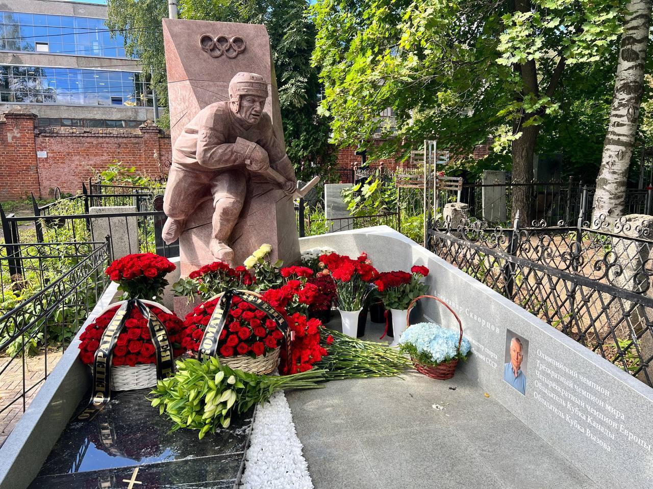 В Нижнем Новгороде открыли памятник Александру Скворцову
