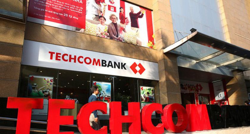 Đến Techcombank để nhận hỗ trợ rút tiền thẻ tín dụng khi cần