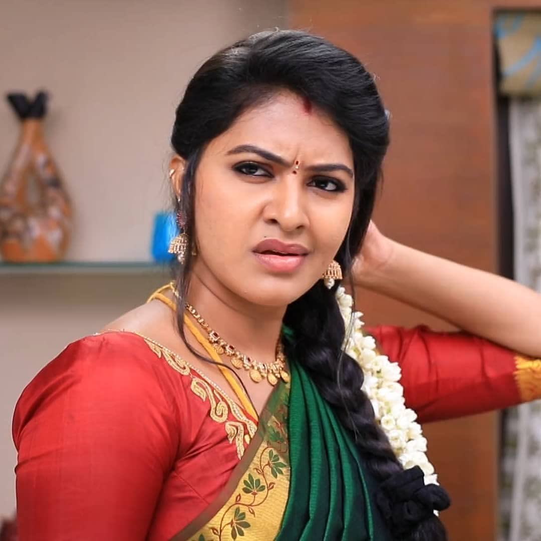 Tamil Serial Actress Rachita Mahalakshmi Saree Photos | HD Gallery ...