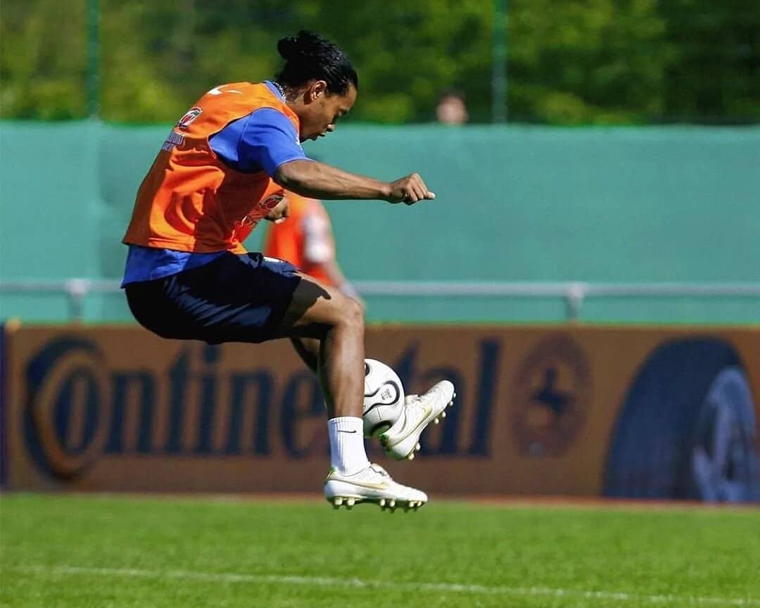 Ronaldinho: From a Football Star to a Prisoner