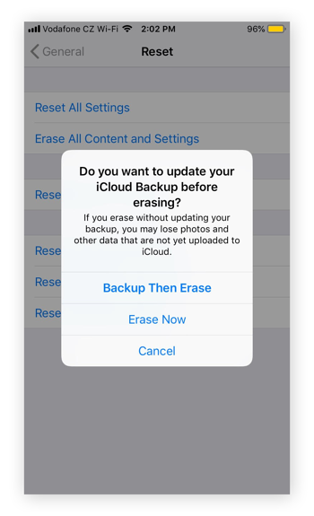 Erasing All Content and Settings in iOS 12.4