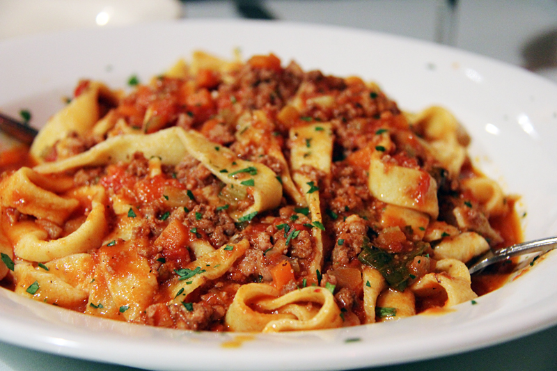 Spaghetti Bolognese Alla Mama — Rezepte Suchen