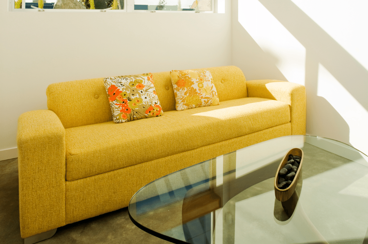 warna sofa yang elegan