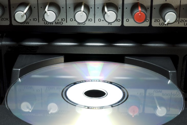 Что выбрать для домашней аудиосистемы: усилитель или ресивер?