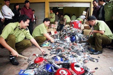 Kết quả hình ảnh cho hàng giả hàng nhái