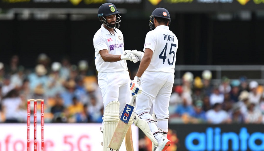 Pujara and Sharma batting together on the Australia tour
