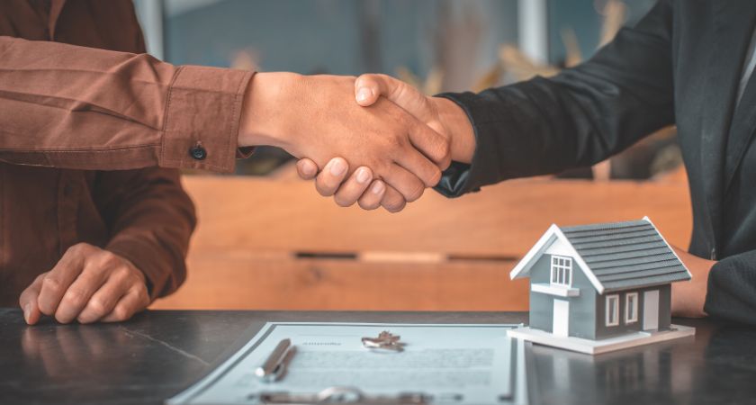 Chọn đơn vị vay hỗ trợ nợ xấu uy tín